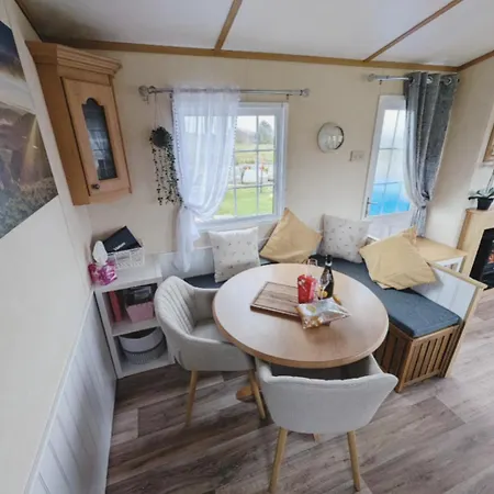 Lodge Attymchugh *